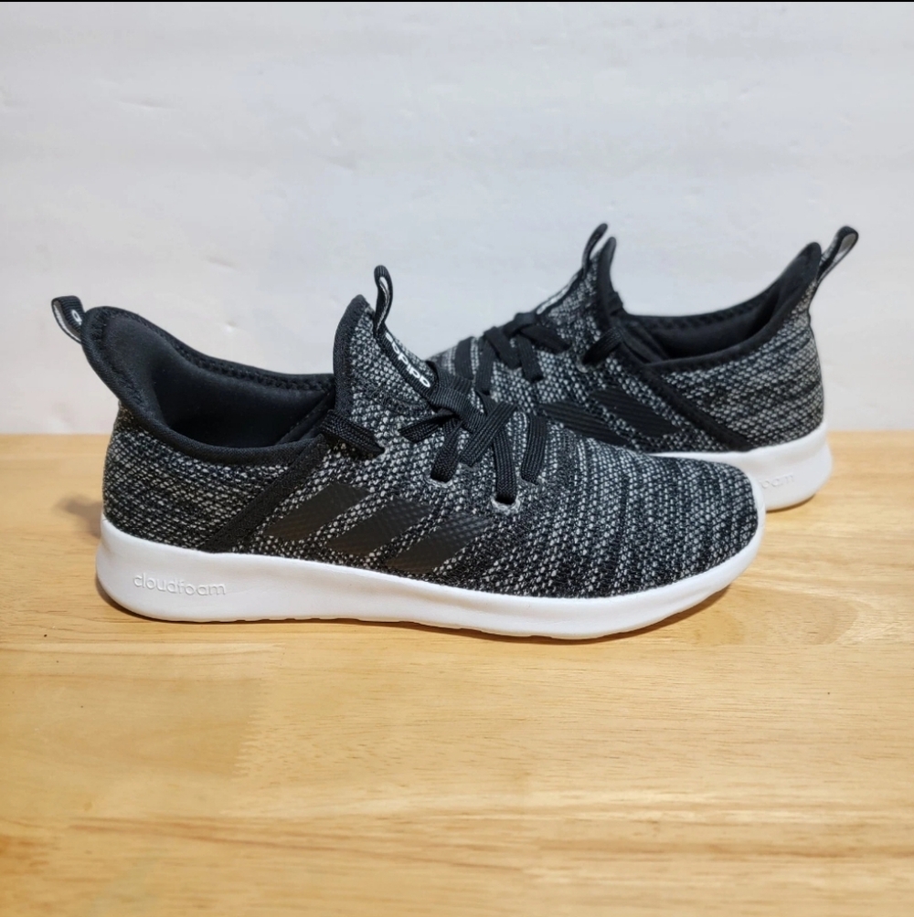 Adidas Cloudfoam Running Shoes HWI 28Y001 Women's Size 7 Black, Gray Lace Up